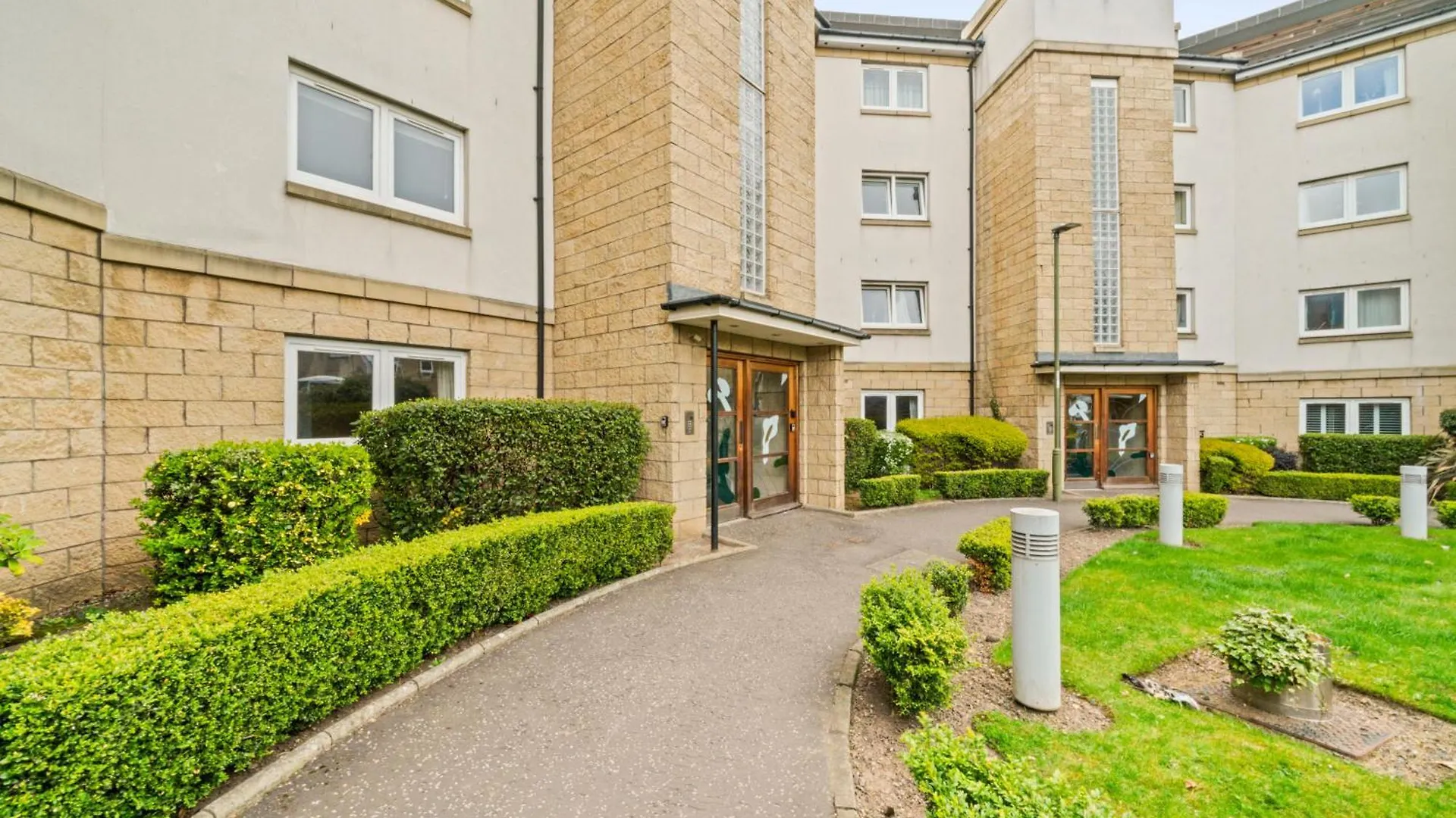 Saughton Suite With Views Of Water Of Leith Edinburgh United Kingdom