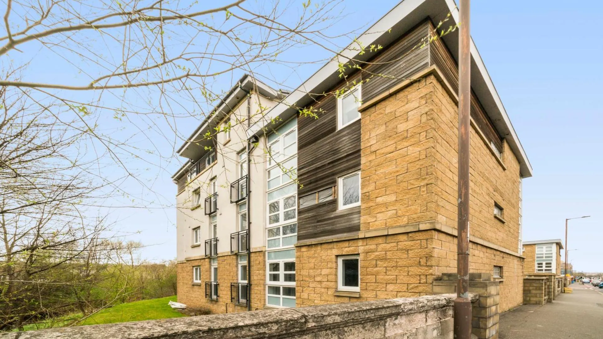 Saughton Suite With Views Of Water Of Leith Edinburgh 0*,  United Kingdom