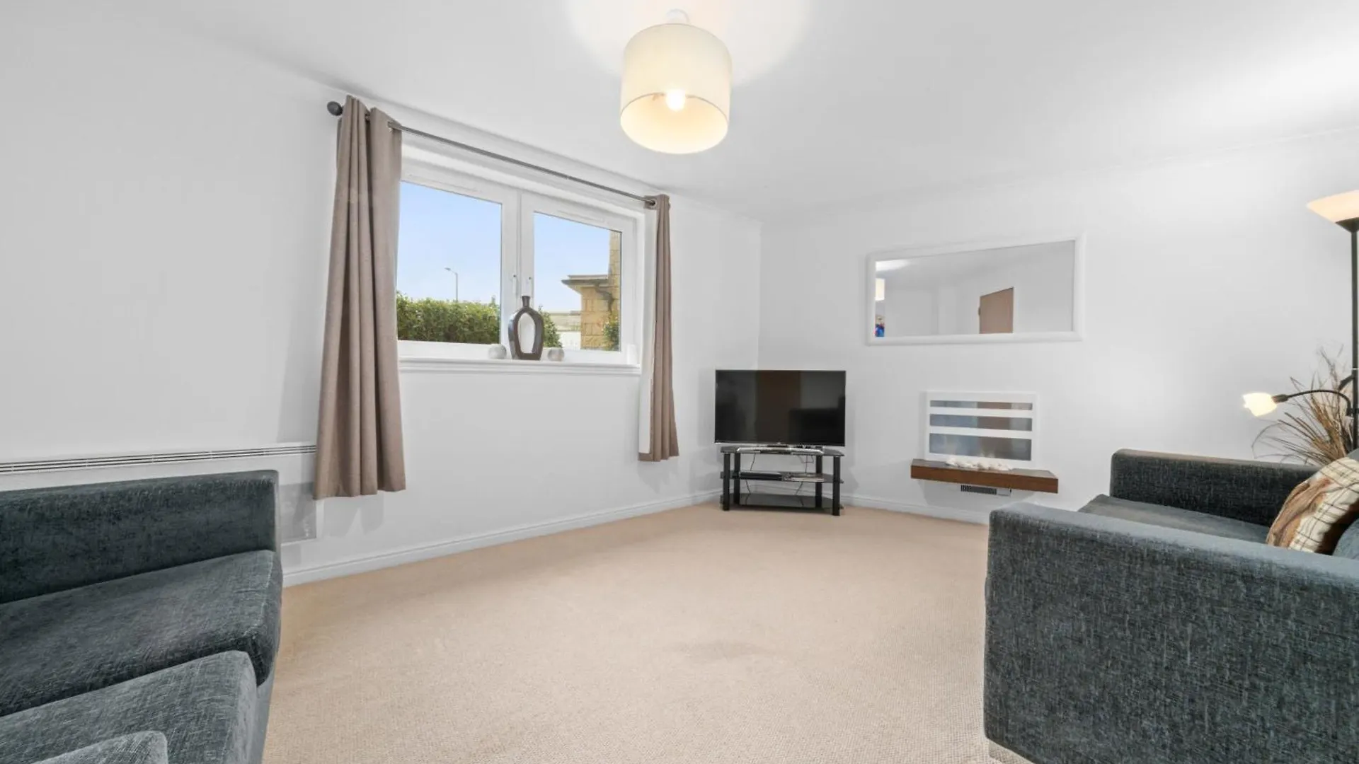 Holiday home Saughton Suite With Views Of Water Of Leith Edinburgh