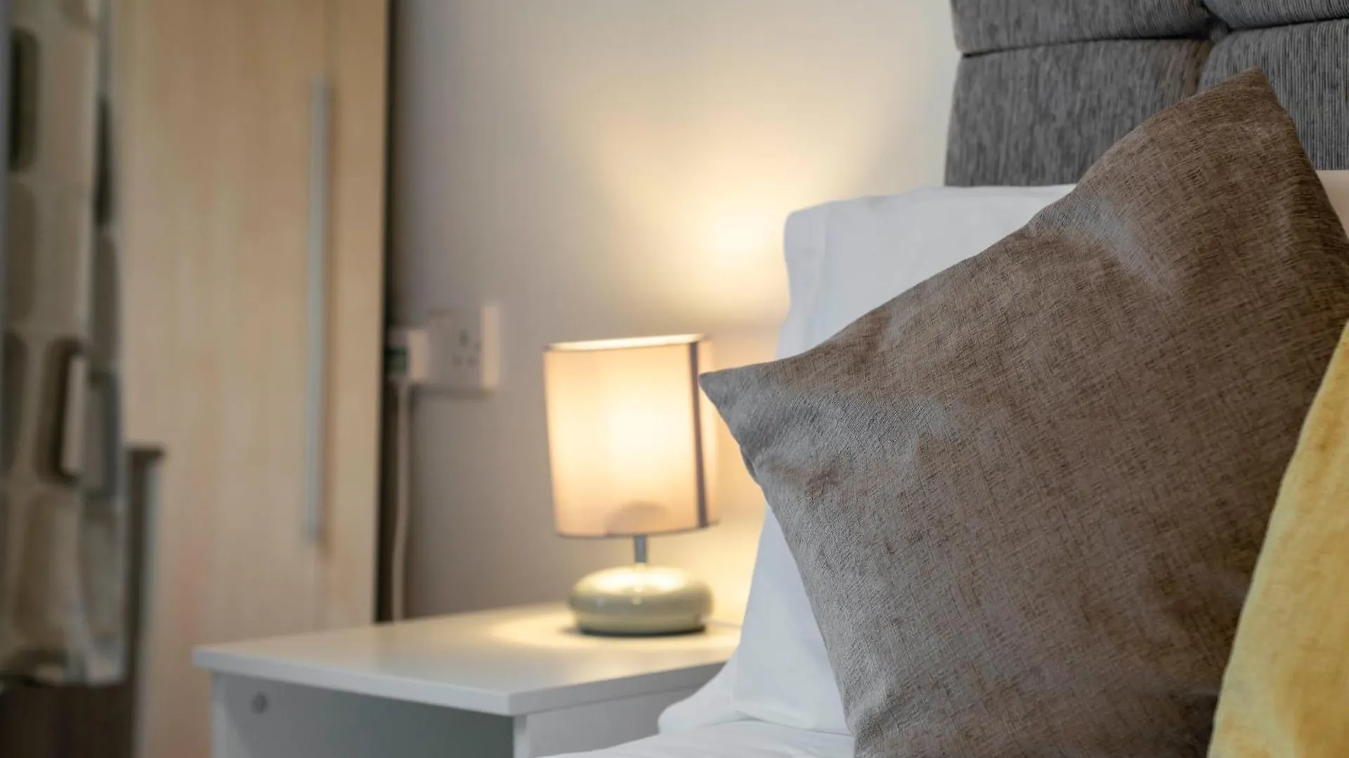 Holiday home Saughton Suite With Views Of Water Of Leith Edinburgh United Kingdom