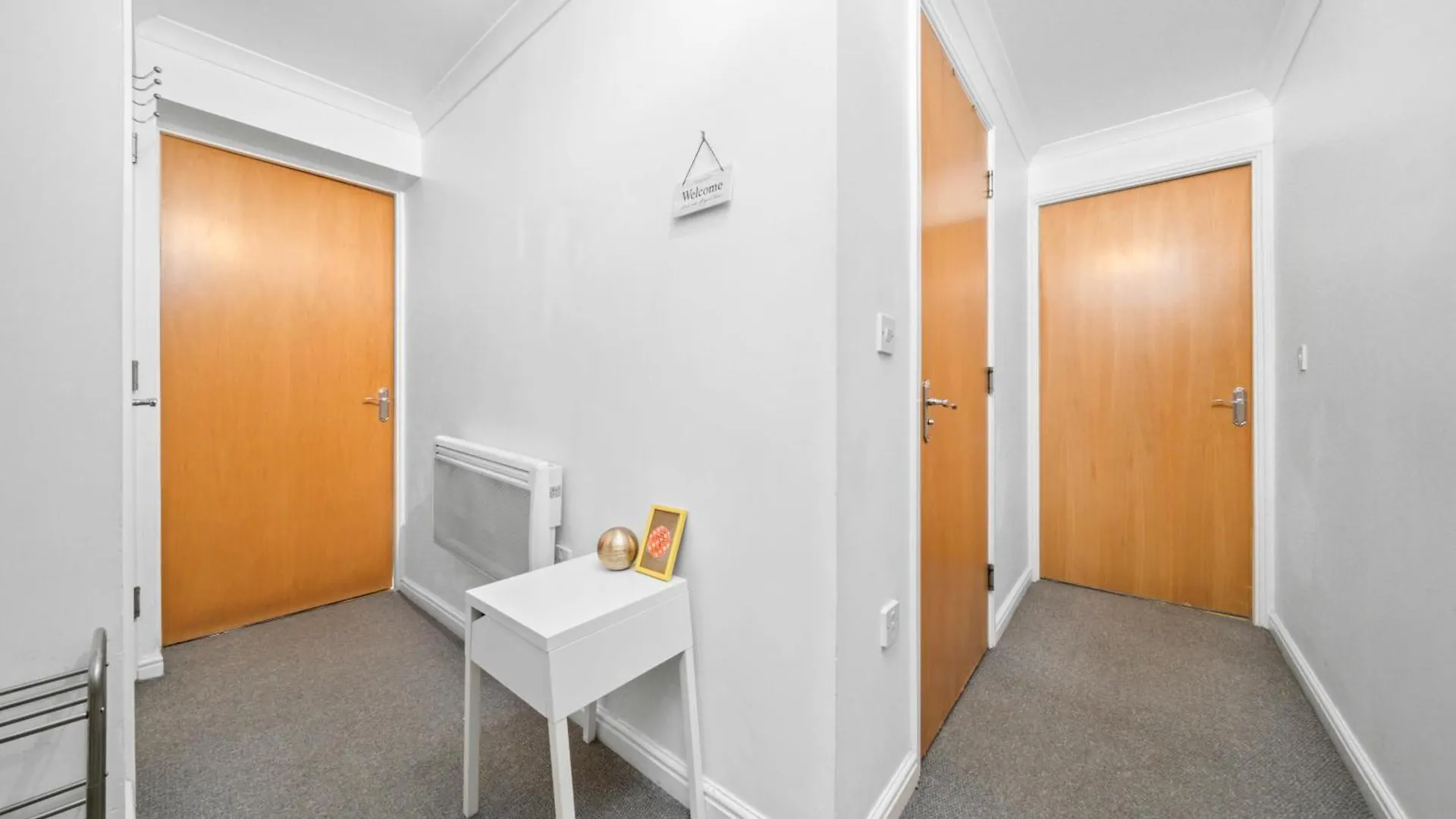 Saughton Suite With Views Of Water Of Leith Edinburg
